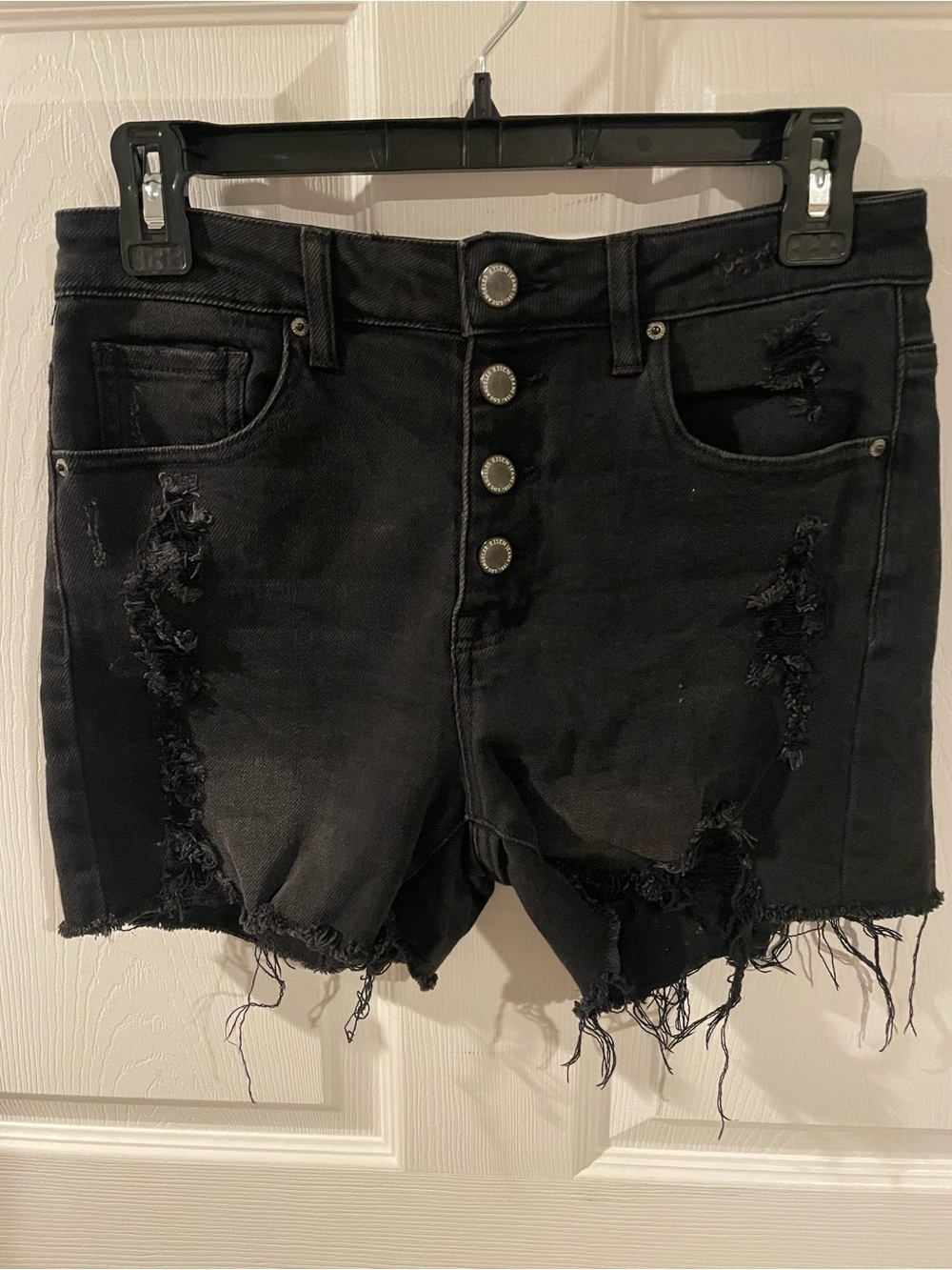 Risen Black Distressed High-Rise Denim Shorts, size Medium